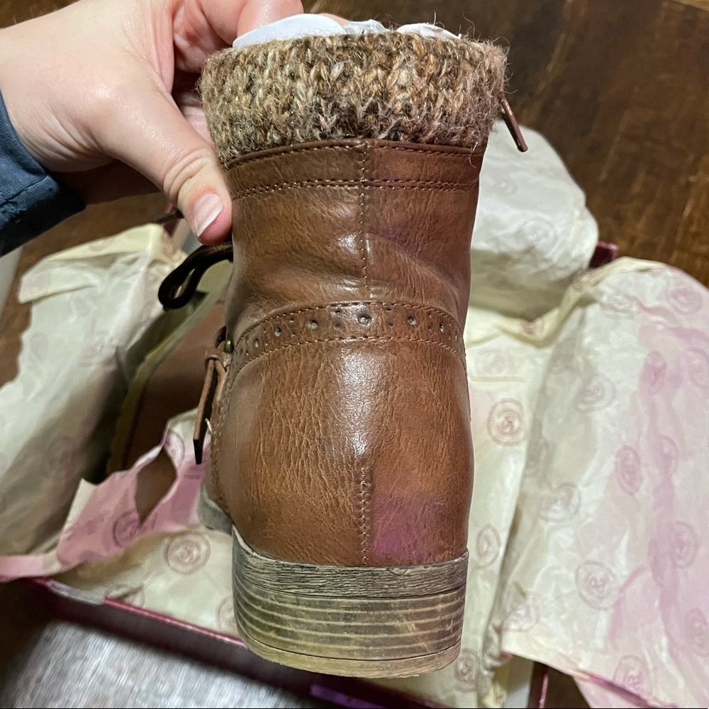 SO Hackberry Ankle Lace-Up Boots in Cognac 8.5 - Picture 12 of 16